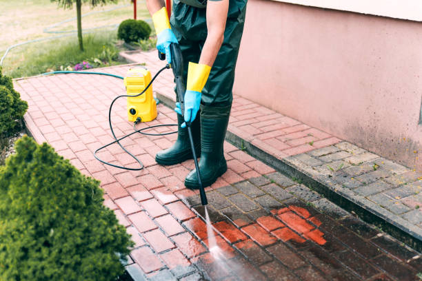 Why Choose Our Certified Pressure Washing Experts for Your Project Needs in San Martin, CA?